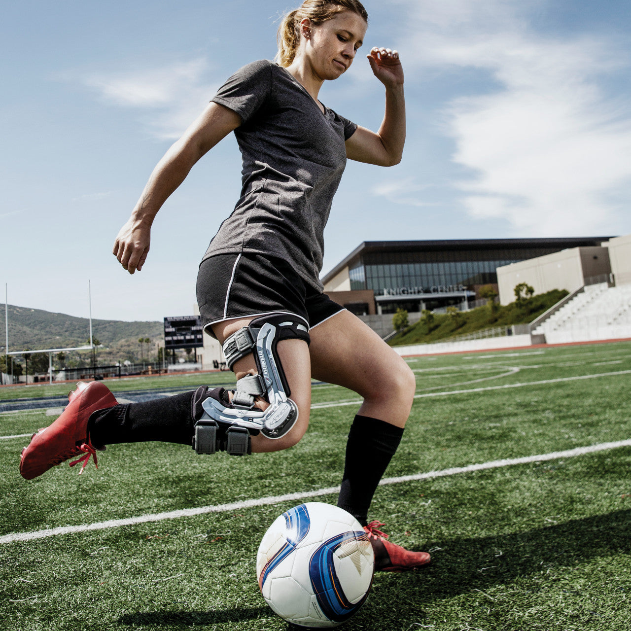 DonJoy A22 Knee Brace