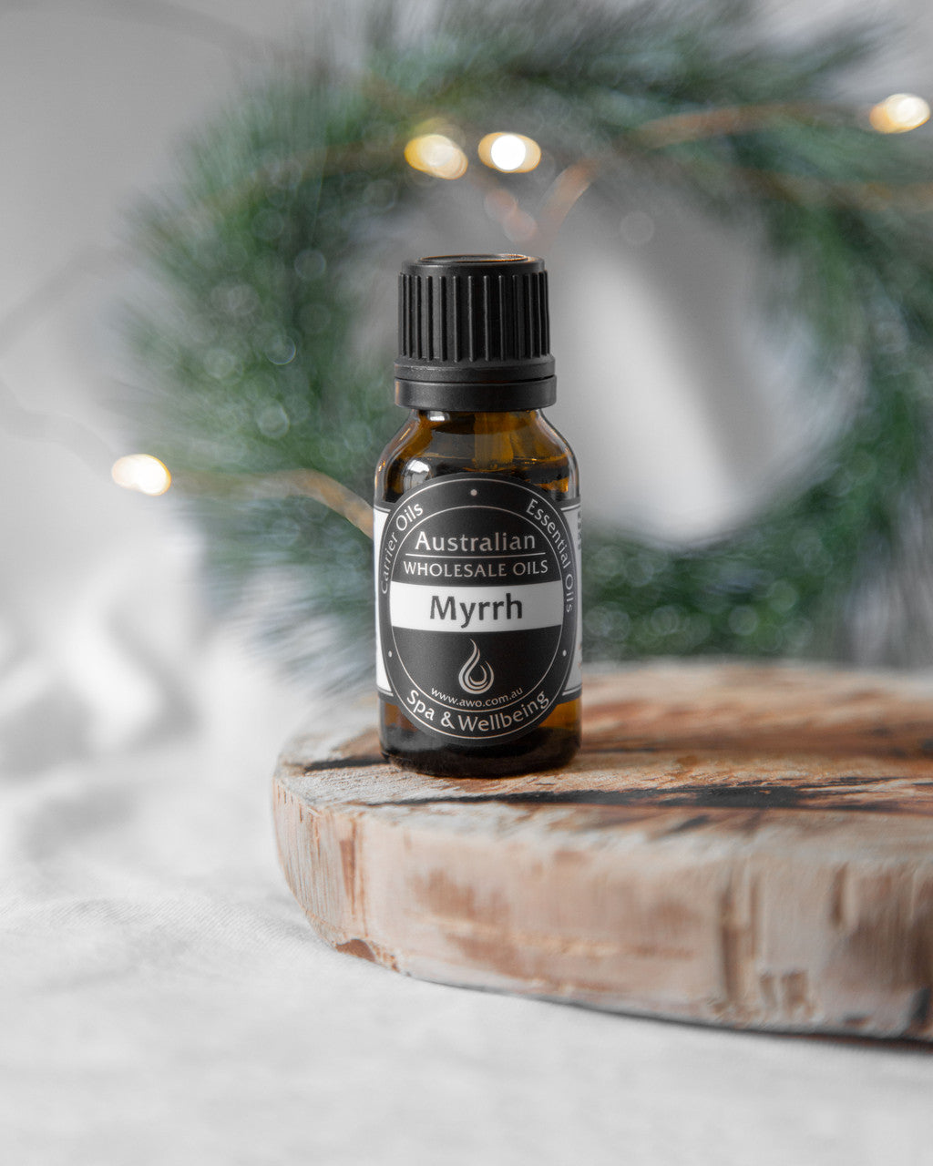 Natural Myrrh Essential Oil - Aromatic and Vegan-Friendly