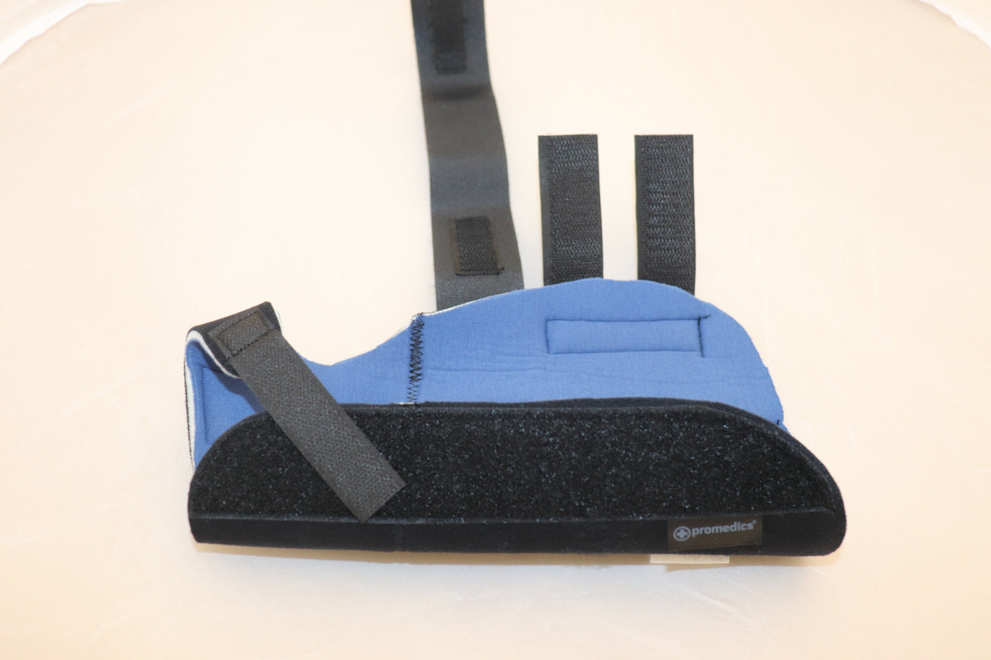 Ulnar Carpal Wrist Support with Removable Metal Stay