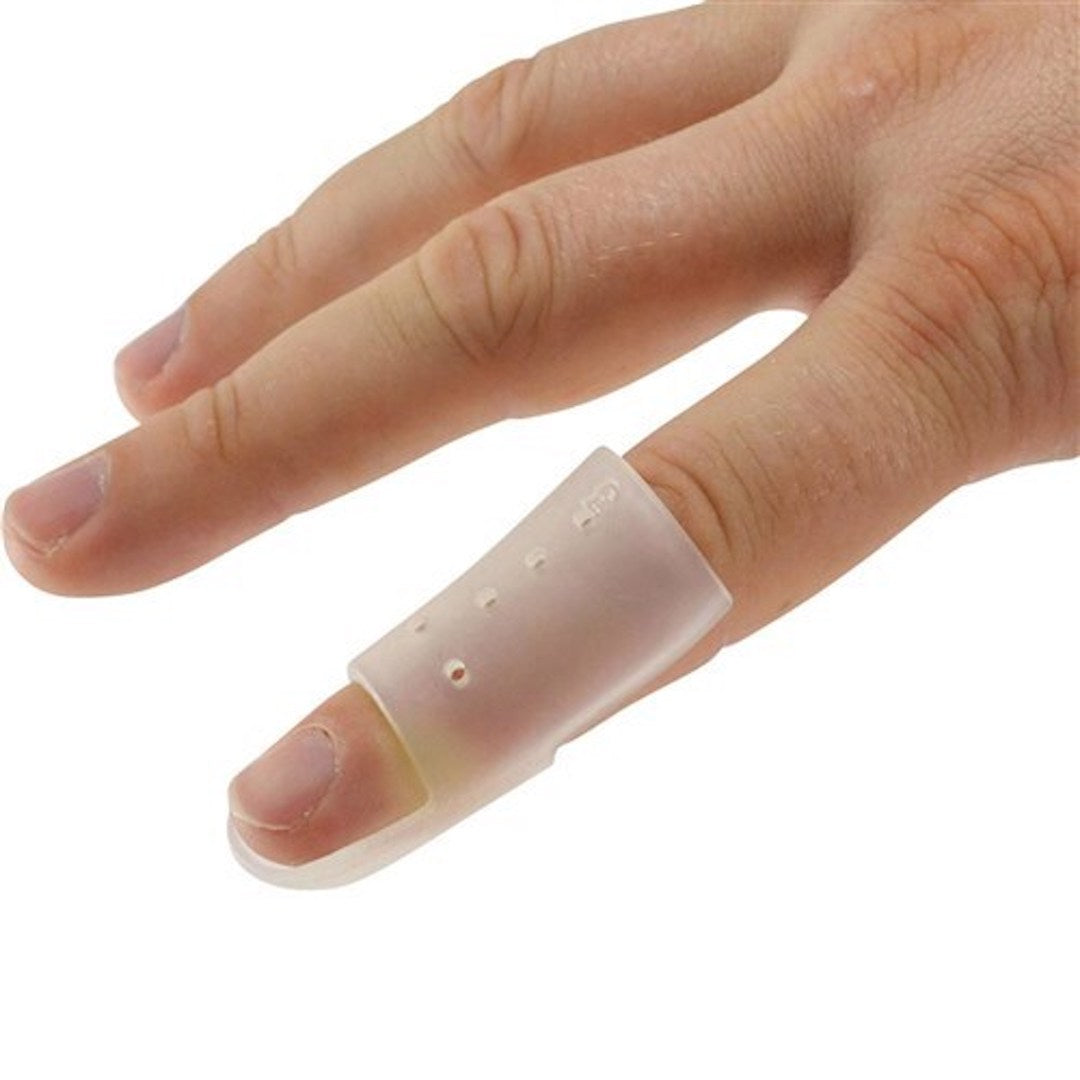Finger splint for DIP support and fingertip protection