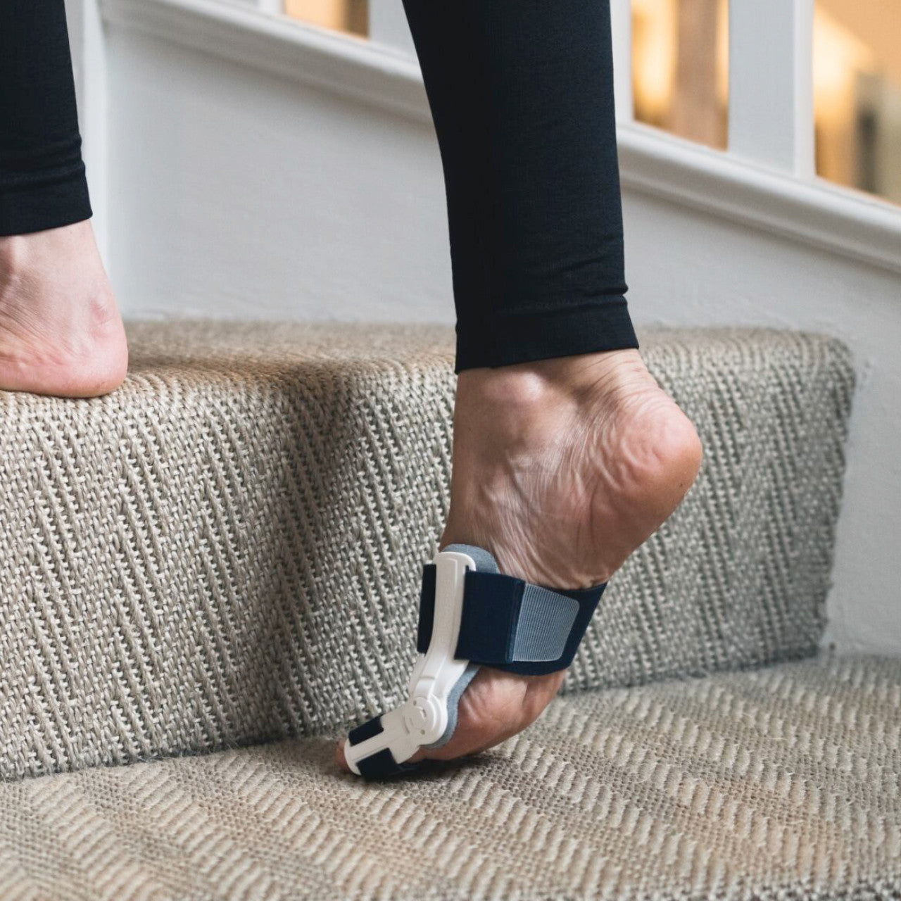 Aircast ActyToe Medium