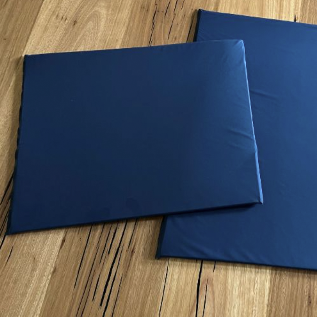 Hand Therapy Pad — Wipeable Hygienic Table Cover for Therapists
