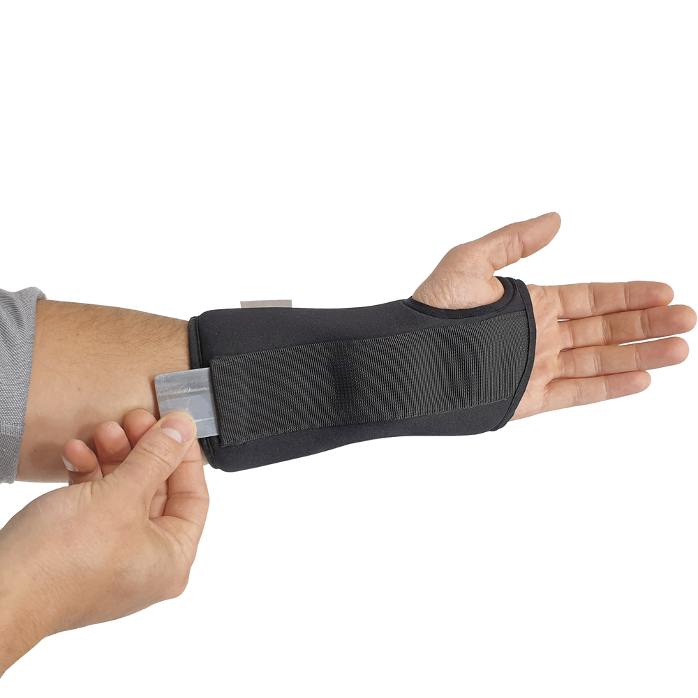 Jura Black Wrist Brace - Breathable Adjustable Wrist Support (XS–XL)