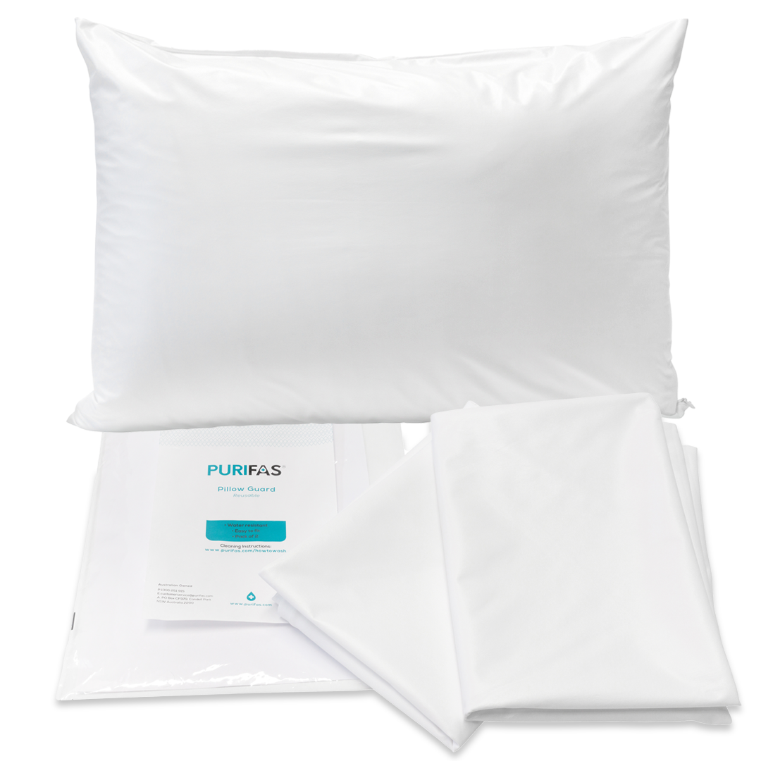 Reusable pillow protector, wipeable and breathable cover