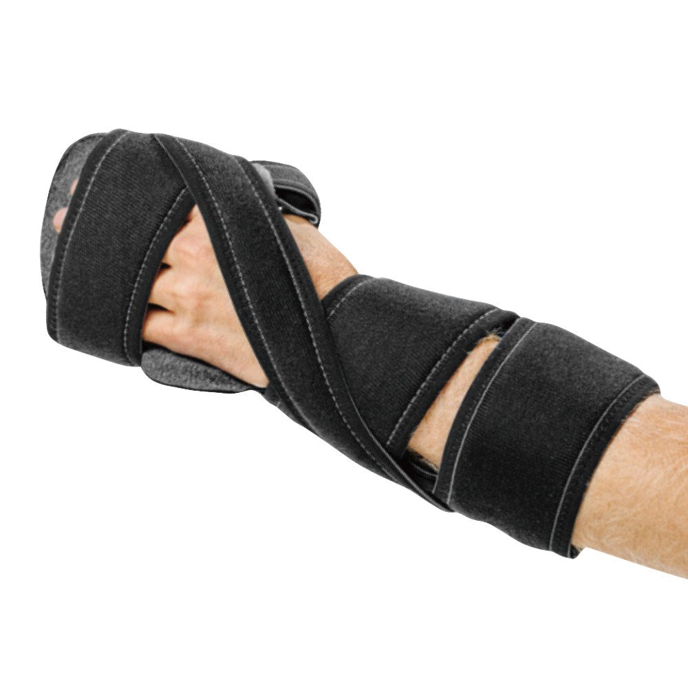 Hand splint with replaceable lining and moisture control
