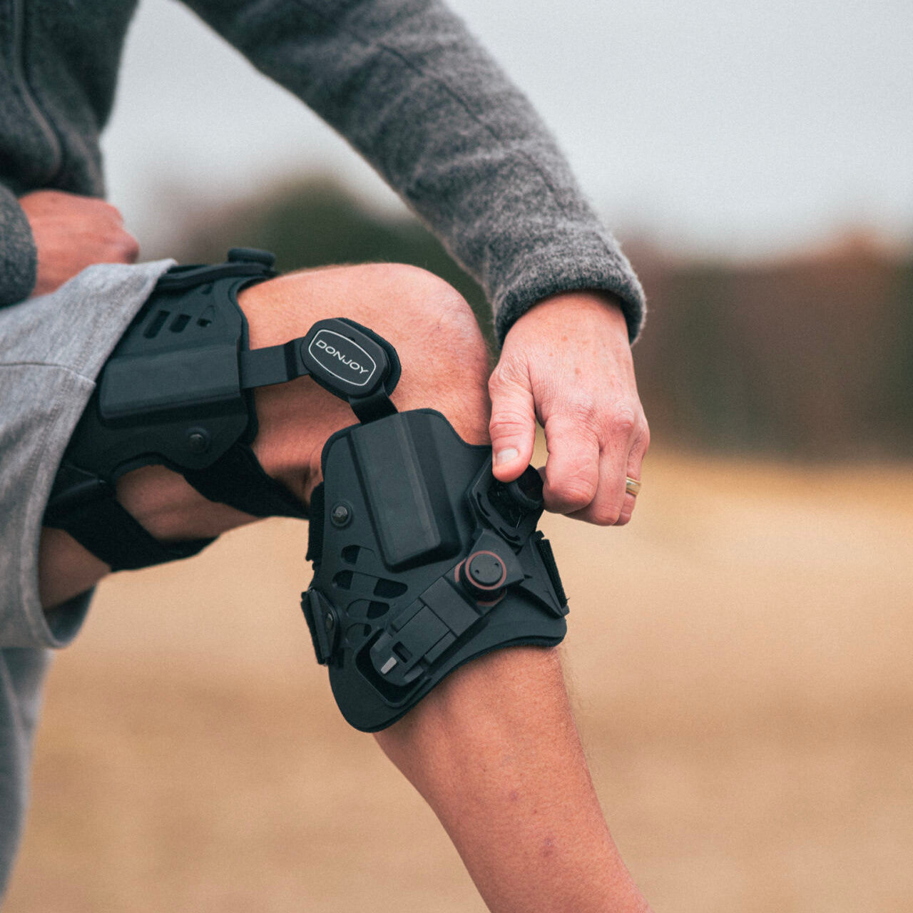 DonJoy Roam OA M / L OTS, Left Medial/Right Lateral