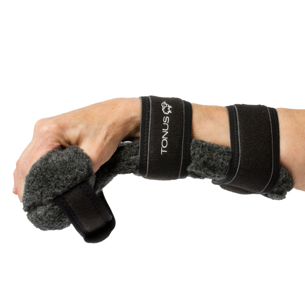 Inflatable hand splint with adjustable rigid frame support