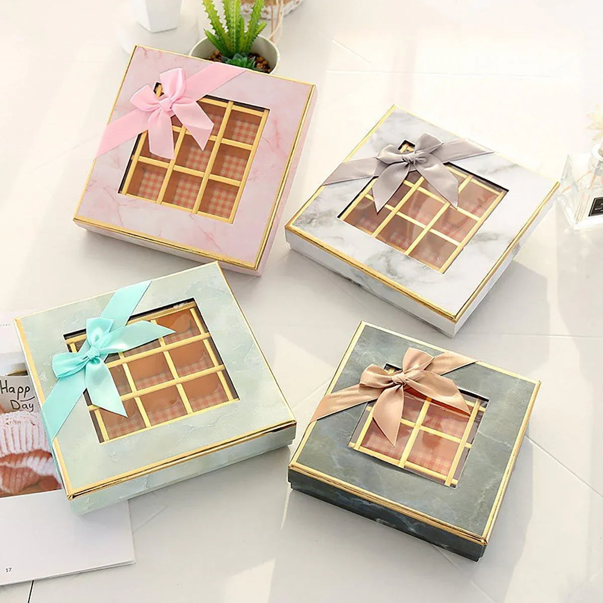 Valentine's Day Chocolate Box 12-Grid - Gift Display Window Gray 25-Pack