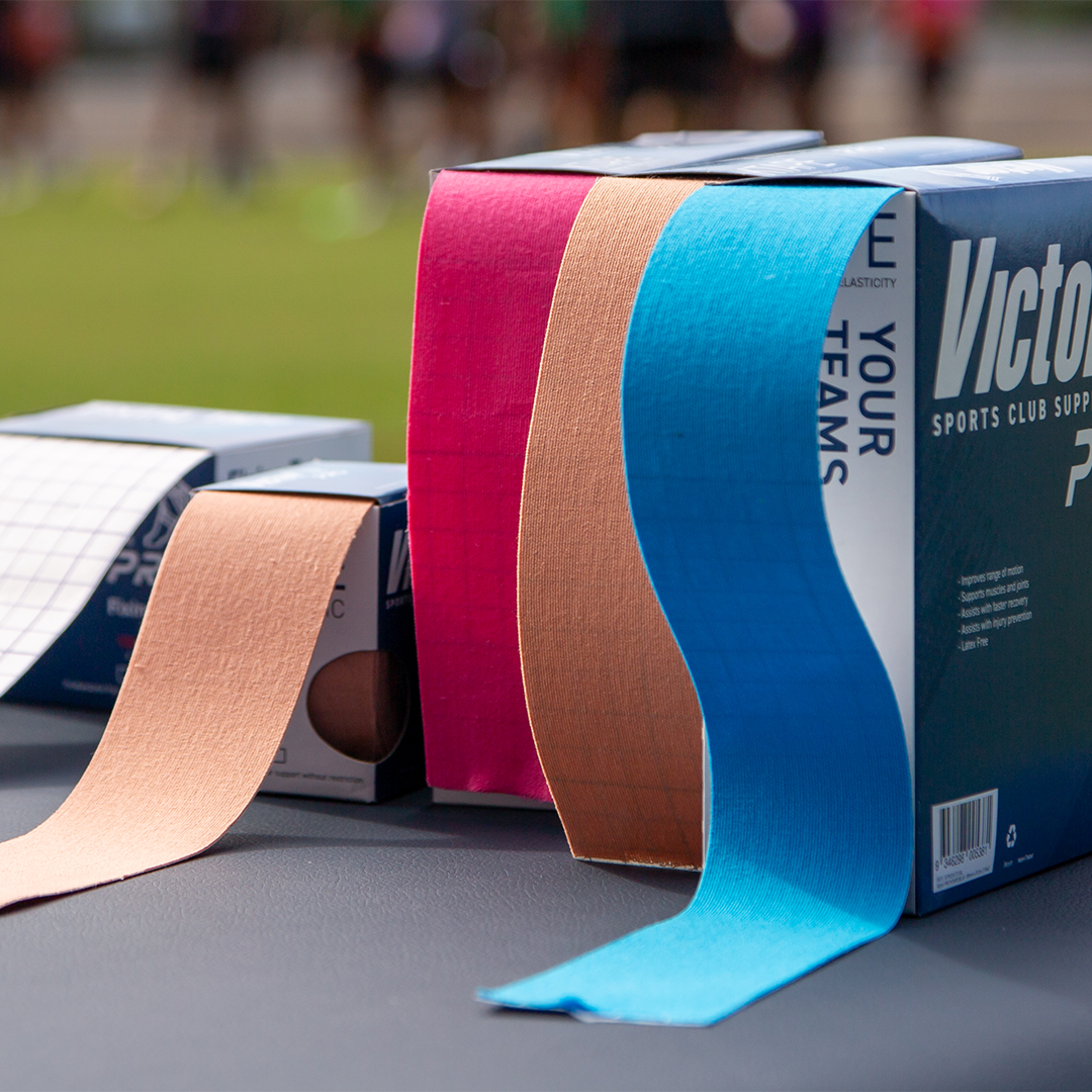 Kinesiology tape – elastic support for joints & muscles