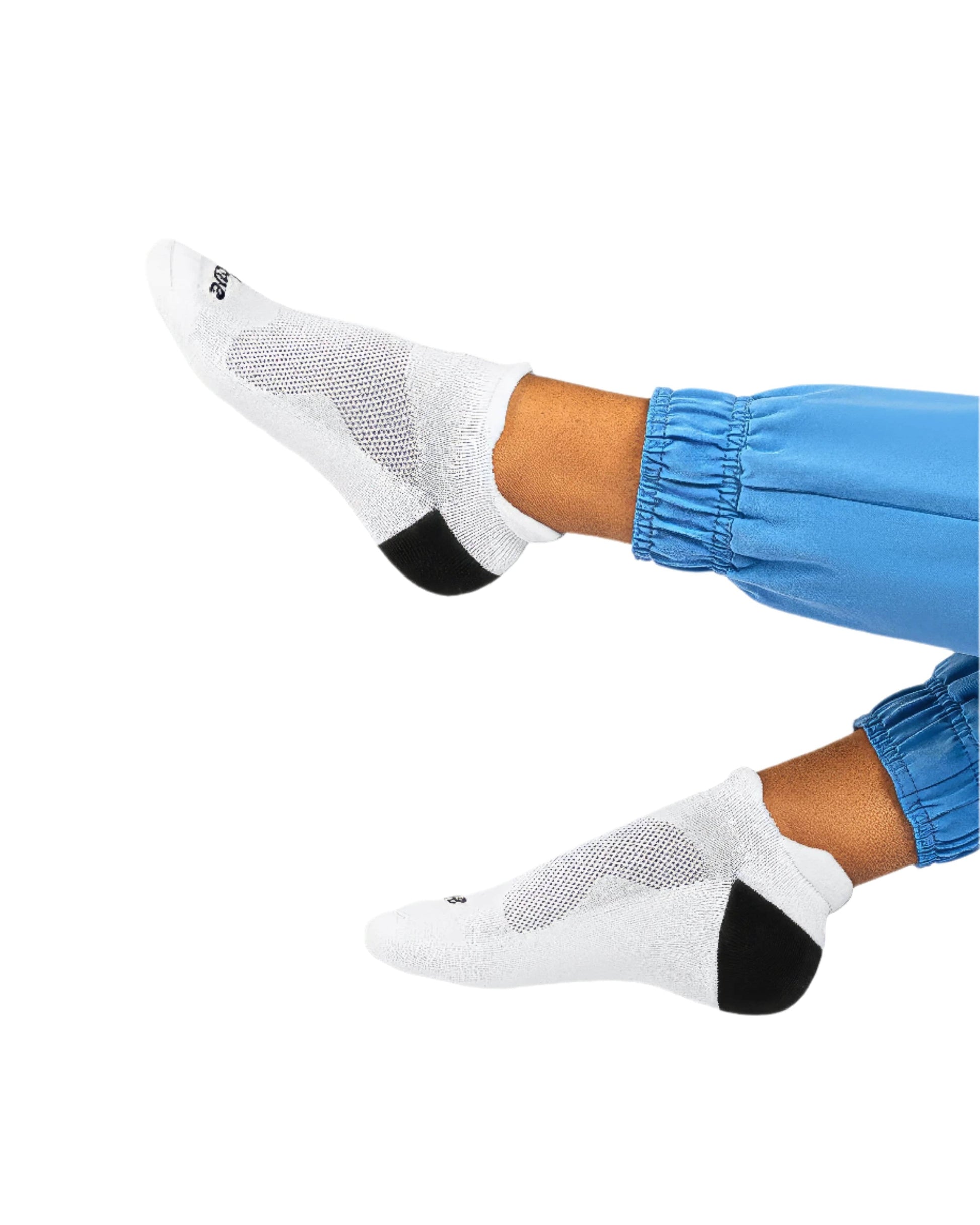 Clove Medical Shoes Socks Clove Ankle Sock - White