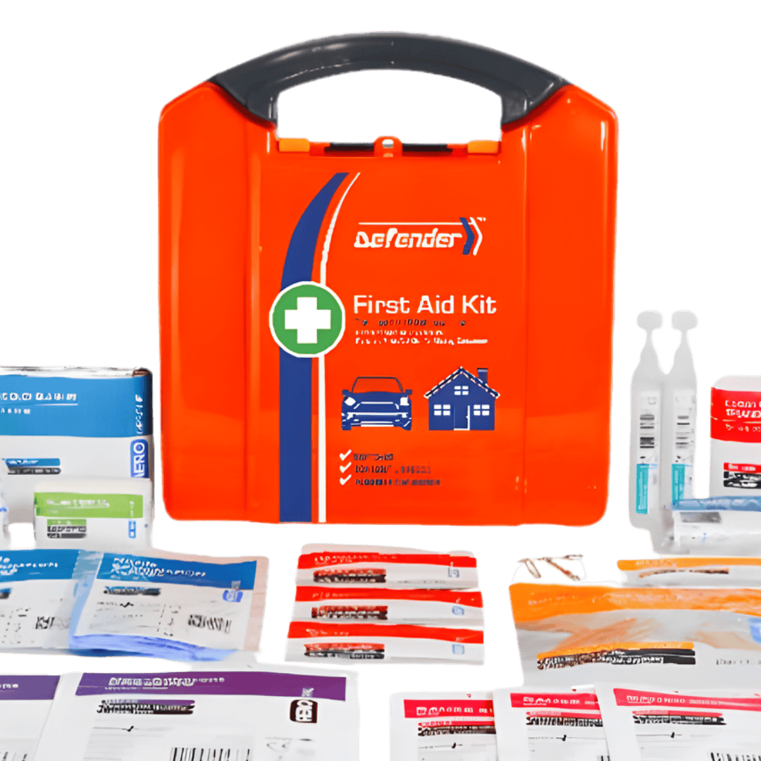 DEFENDER Neat First Aid Kit