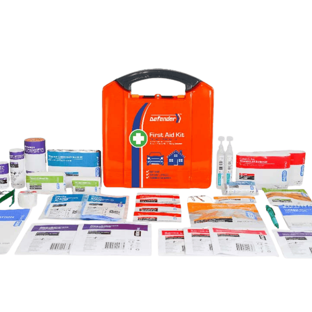 DEFENDER Neat First Aid Kit