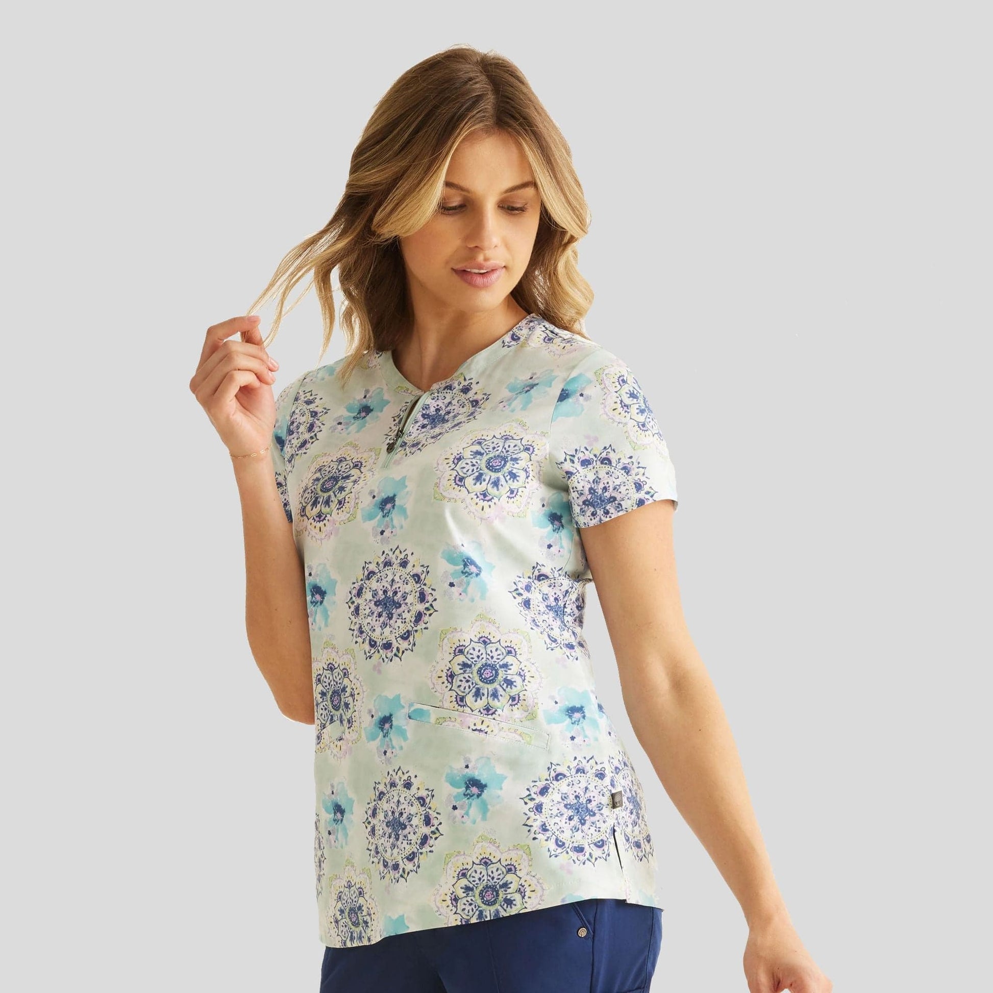 Ivy Water Color Medallion Print Top - Robert's Medical Uniforms