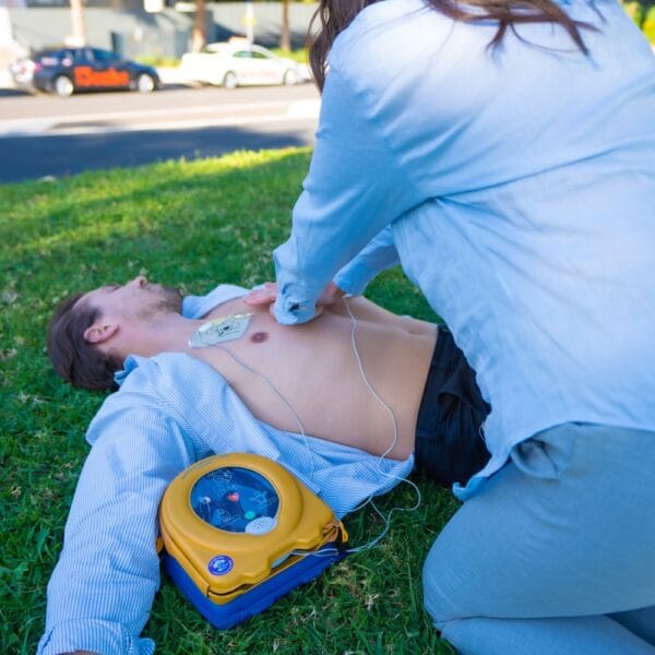 HeartSine Samaritan 350P Semi-Automatic Defibrillator AED