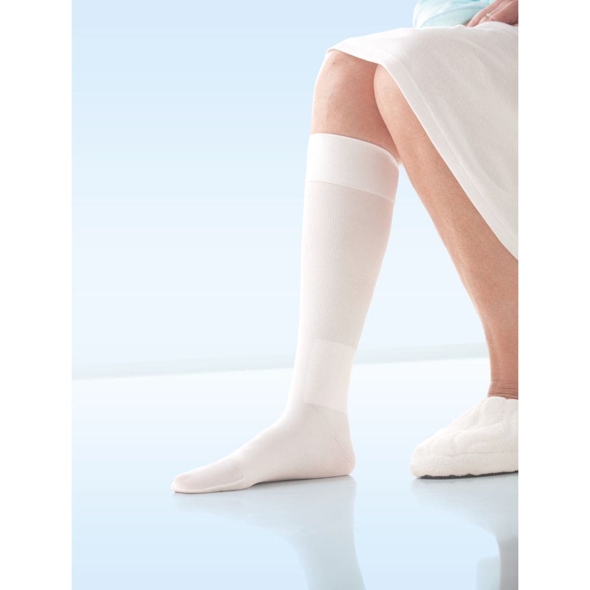 JOBST UlcerCare Knee High Liner