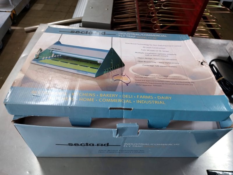Sectarid Cleaning & Washroom Supplies Each Sectarid Fly Trap