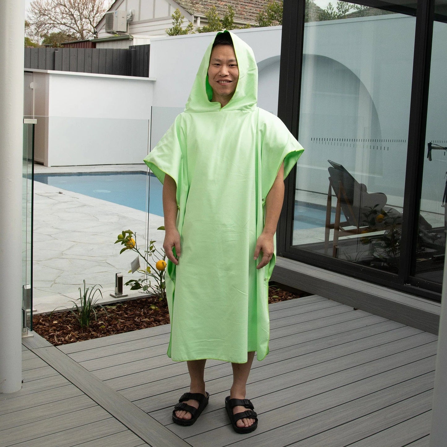 Staydry Hooded Microfibre Towel - Adults