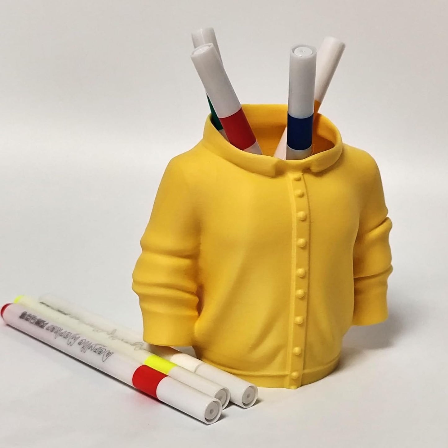 Sweater Pen Holder - 3D Printed Desk Organizer with Cozy Design for Pens, Makeup Brushes, Unique Office Desk Accessory